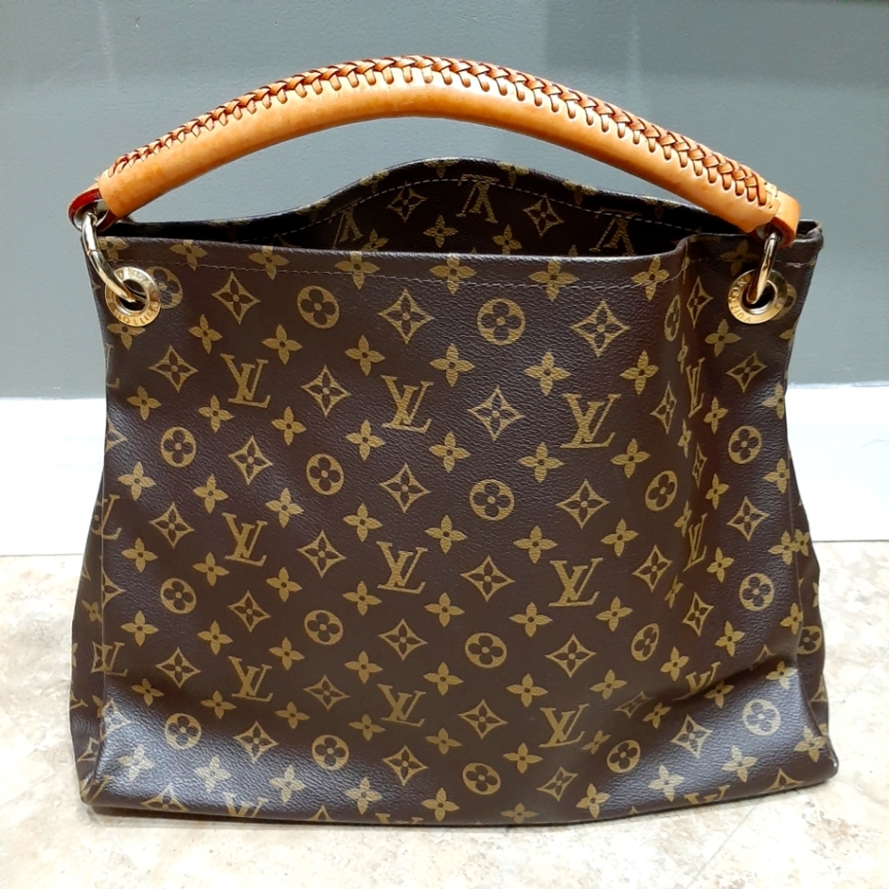 LV Monogram Artsy Shoulder Bag